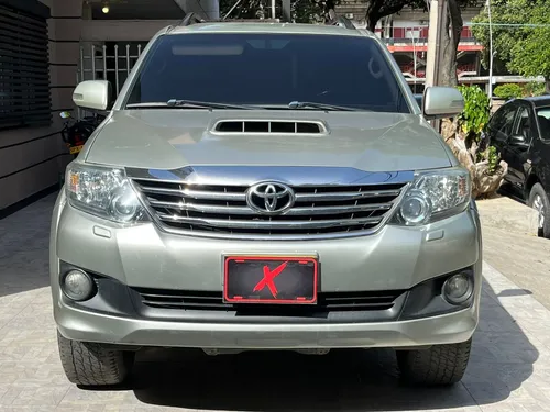 Toyota Fortuner 3.0 Sr5 169 hp