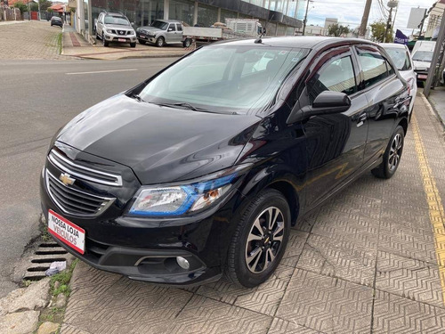 Imagem 3 de 8 de Chevrolet Onix 1.4 Mpfi Ltz 8v Flex 4p Manual