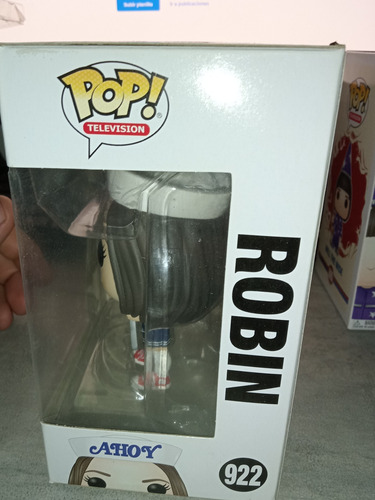Imagen 5 de 9 de Funko Pop Stranger Things - Robin 922 En Caja