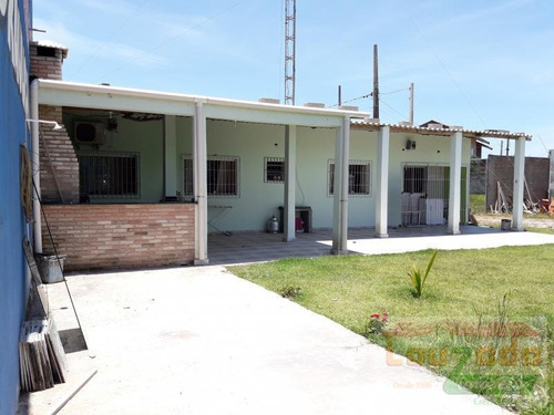 Comercial Para Venda Em Peruíbe, Jardim Brasil - 2229_2-813821