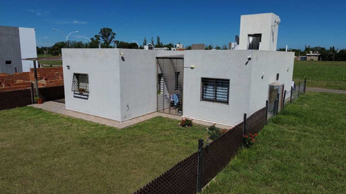 Casa Dos Dormitorios Nueva En Rio Tercero