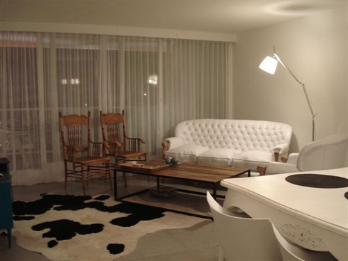 Venta De Apartamento 2 Dormitorios En Punta Del Este