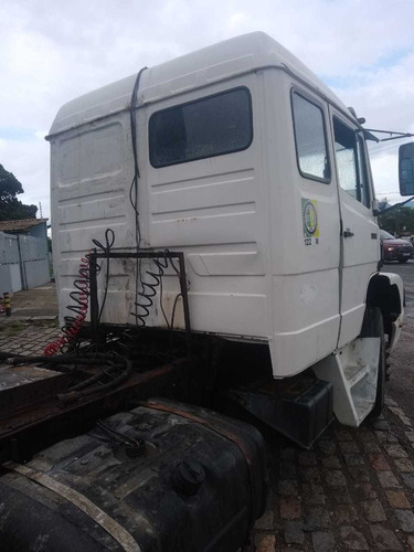 Mercedez Benz