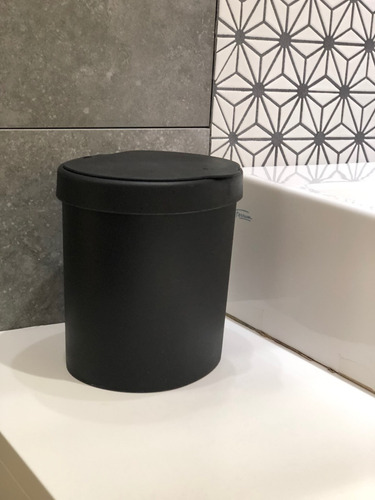 Imagen 5 de 7 de Cesto Plastico De Mesada Baño Escritorio Coza Palermo Centro