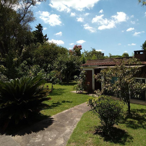 Imagen 16 de 30 de Casa Quinta Sobre Parque De 1834 M2 - El Trébol
