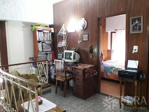 Imagen 2 de 13 de Venta De Departamento Tipo Casa Ph De 3 Ambientes En Wilde (26338)