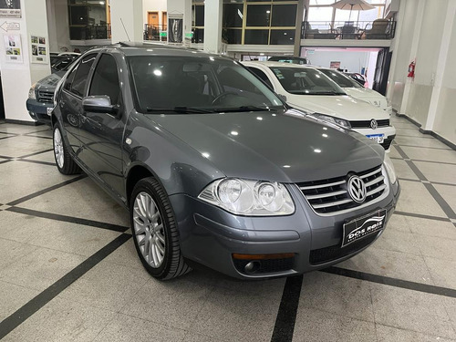 Volkswagen Bora 1.8 Highline T Tiptronic Cuero 1°dueño