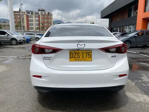 Mazda 3 2.0 Touring