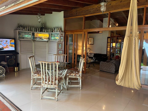 Imagen 25 de 30 de En Venta Casa Oportunidad El Peñon 340m2 4h 5b 4p Jardin Privacidad