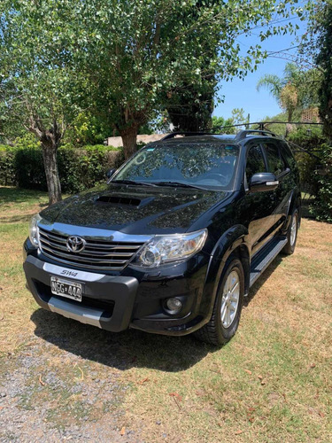Imagen 9 de 16 de Toyota Sw4 2013 3.0 Srv Cuero I 171cv 4x4 5at