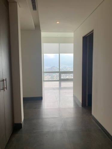 Imagen 4 de 17 de Departamento En Venta Zona Valle Ote Torre Koi En San Pedro
