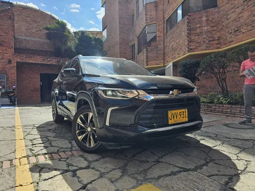 Tracker Turbo Premier At