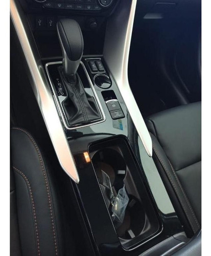 Imagem 10 de 11 de Mitsubishi Eclipse Cross Hpe 1.5 16v 165cv Aut.