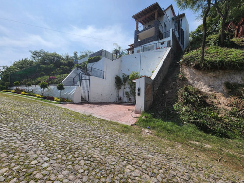 Venta Lote Jícama I Con Vistas Espectaculares Y Buena Ubicación Con Todos Los Servicios Y Proyecto Incluído En Fracc Rancho San Diego Ixtapan De La Sal Edomex