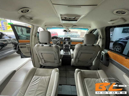Chrysler Town & Country 3.8 Limited