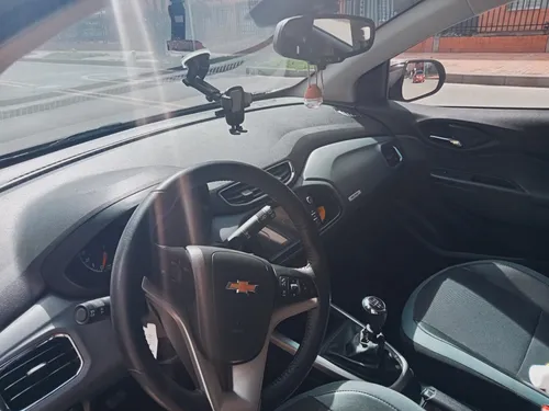 Chevrolet Onix Active