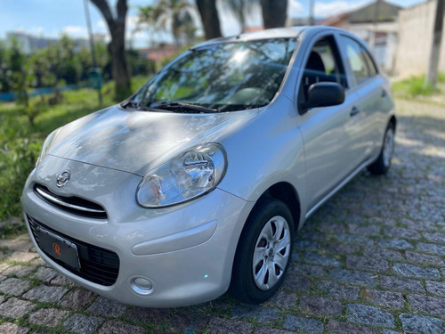Nissan March 1.0 5p