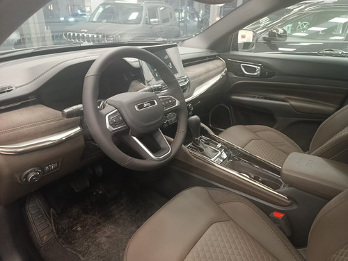 Jeep Commander 2.0 at9 272cv Overland 4 x 4