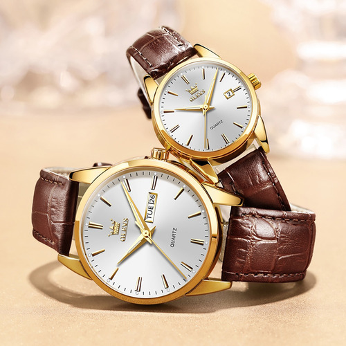 Relógio de pulso Olevs 6898 com corpo dourado,  analógico, para sem gênero, fundo  gold e white, com correia de couro cor e fivela simples