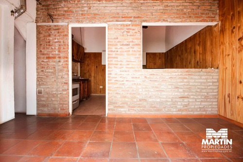 Casa En Venta 3 Amb Con Patio En Munro