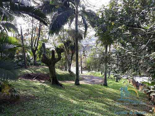 Imagem 7 de 15 de Casa - Padrão, Para Venda Em Joinville/sc - V377