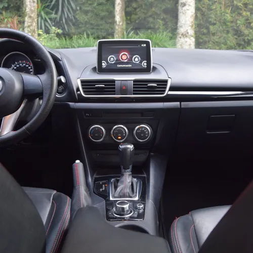 Mazda 3 2.0 Touring At