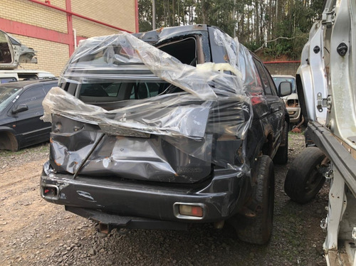 Imagem 3 de 5 de Sucata Mitsubishi Pajero 4x4 Diesel 2004/2004 145cv