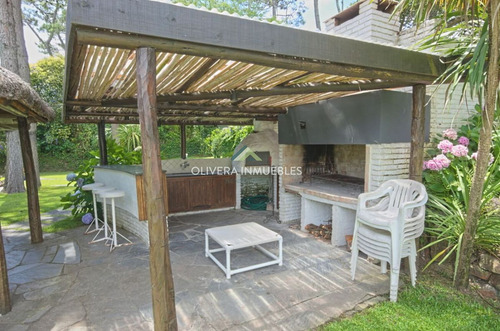 Imagen 27 de 30 de Casa 4 Dormitorios Mansa Con Piscina En Alquiler