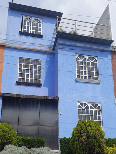 Casa En Venta Lomas De San Francisco Tepojaco