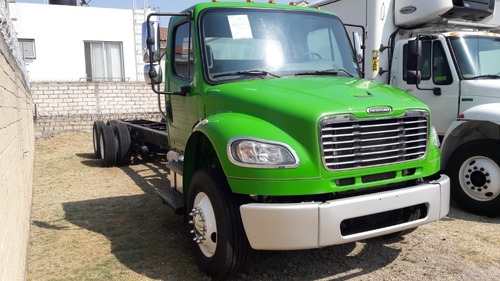 Imagen 2 de 12 de Torton Freightline 2012 Chasis Cabina