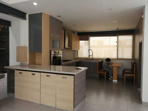 Imagen 3 de 13 de Hermosa Casa Minimalista En Venta Villas De Irapuato