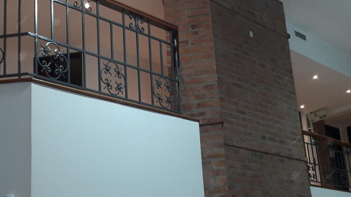 Oficinas Comerciales En Alquiler En Pesos Al Oficial - 1006 M2 En Monserrat - Caba