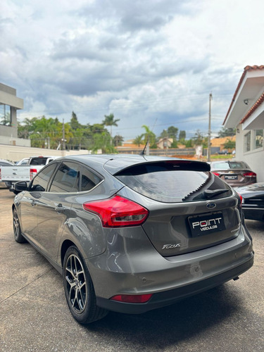 Ford Focus Hatch 2.0 16V 4P FLEX TITANIUM POWERSHIFT AUTOMÁTICO