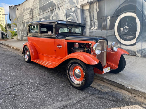 Imagem 1 de 14 de Ford 1932 Tudor Hot V8