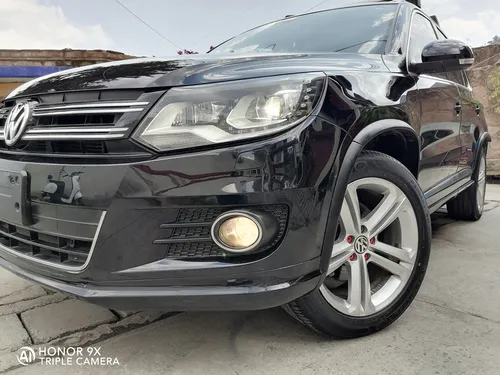 Volkswagen Tiguan 2.0 R-line At