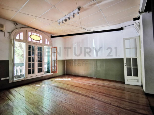 Imagen 7 de 23 de Casa En Venta En El Centro De La Plata