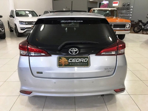 Imagem 5 de 14 de Toyota Yaris Hatch 1.5 16v 4p Flex Xls Connect Multidrive Au