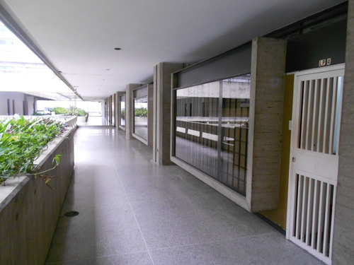 Imagen 7 de 22 de Oficina En Venta Ubicada En Prado Humboldt, Prado Del Este( 2 Oficinas Contiguas, C/u Con Ficha Catastral).