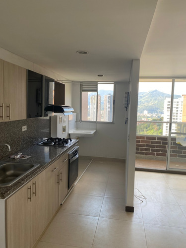 Venta De Apartamento En Sabaneta Cerca Del Parque Y Zona Plana 