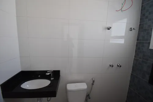 Casa Com Piscina À Venda Na Deslumbrante Praia De Peruíbe.