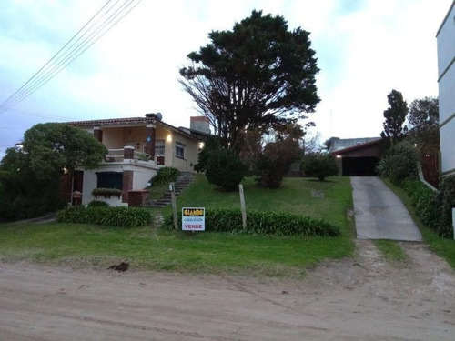 Imagen 2 de 20 de Edificio | Av 1 1525