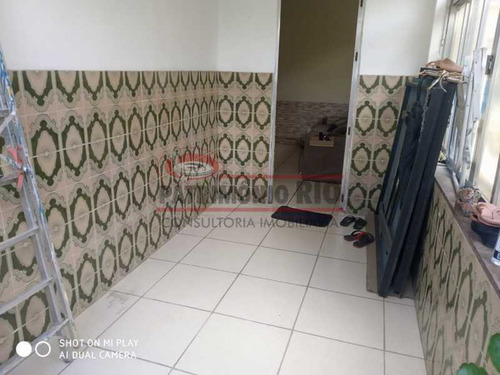 Imagem 3 de 15 de 2 Casas No Mesmo Terreno (8m2x52m2) Ambas Com 2 Qtos E Vaga, Piscina E Um Galpão Desativado Nos Fundos. - Paca20645