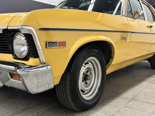Chevrolet Chevy Ss