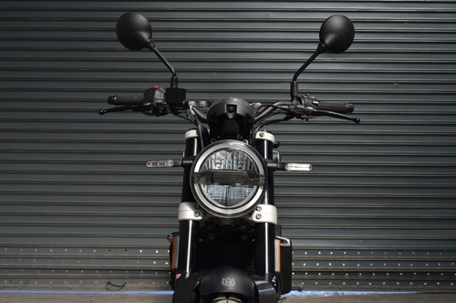 Husqvarna Svartpilen 401 2021