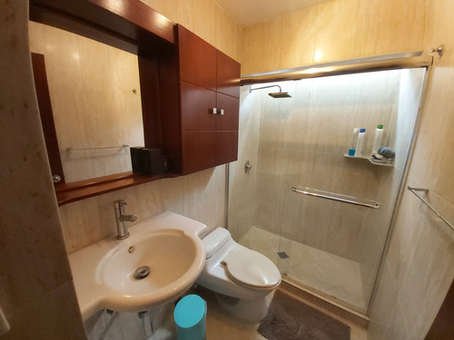 Imagen 26 de 30 de Venta Apartamento 210mt2 4h+huesped / 4b / 2e Santa Paula