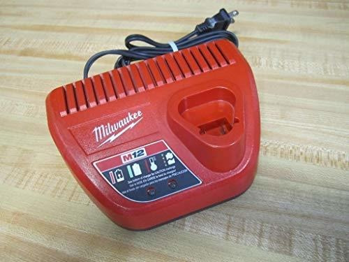 Cargador De Batería Milwaukee 48592401 12volt Lithiumion