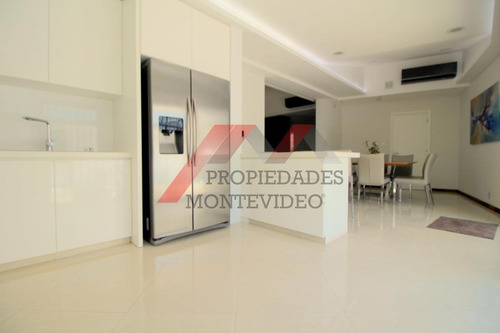 Casa En Venta - 3 Dormitorios - Punta Gorda