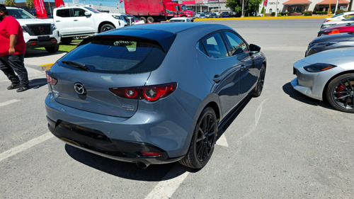 Mazda Mazda 3 2.5T Signature Hatchback At