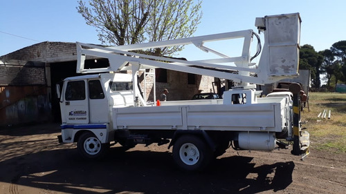Grosspal G 640 Con Hidroelevador De 12 Metros
