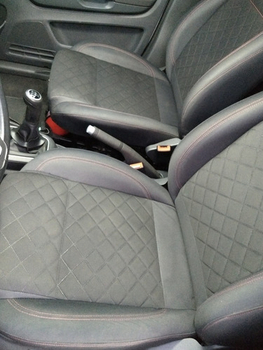 Volkswagen Fox 2014 1.6 Vht Highline Total Flex 5p